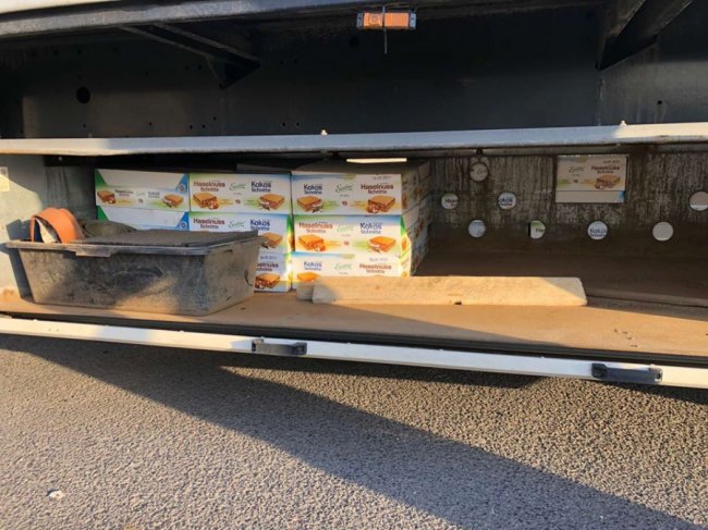 На «Ягодині» у поляка конфіскували солодощі на 100 тисяч