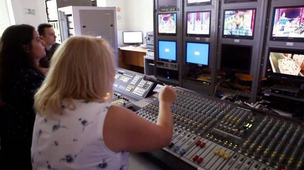 У ток-шоу «Протилежний погляд LIVE» з’явиться новий ведучий. ФОТО