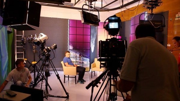 У ток-шоу «Протилежний погляд LIVE» з’явиться новий ведучий. ФОТО