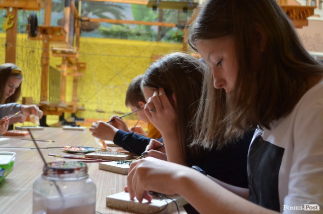 Живе спілкування і сміх – як терапія позитивом: для дітей працівників «Кромберга» влаштували свято. ФОТО 