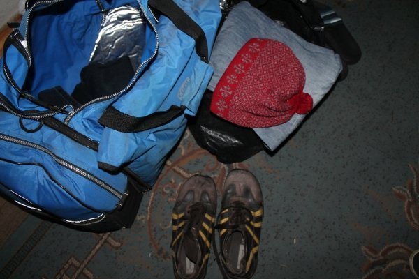 Незнайома волинянка передала бійцям одяг та продукти. ФОТО