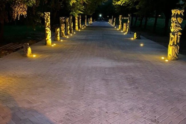 Розповіли, із чого виготовляють бруківку LeBruk*