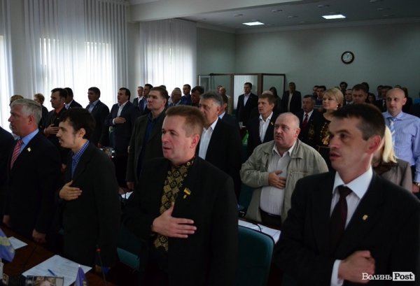 Луцьк може не виконувати закону про мови, – депутати Луцькради