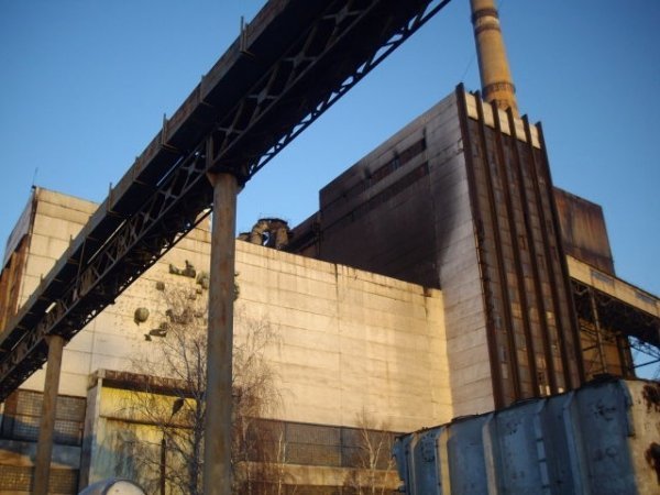 Фото згорілої електростанції