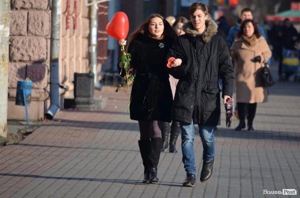 Кохання на вулицях Луцька. ФОТО