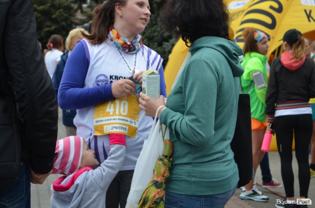 Море позитиву, блискучі результати та командна підтримка: «КроШу» взяв участь у «Luchesk Half Marathon». ФОТО*