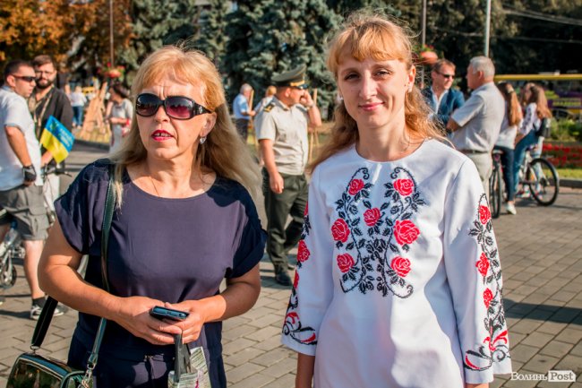 Луцьк у вишиванках. ФОТОРЕПОРТАЖ