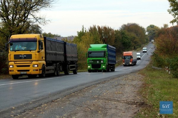 Жахливі дороги Волині не пройшли випробування іграшкою. ФОТО