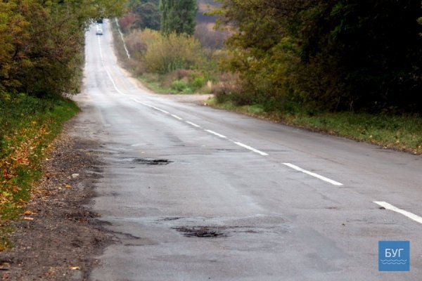 Жахливі дороги Волині не пройшли випробування іграшкою. ФОТО