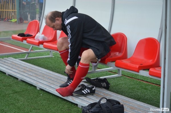  Маленькі лучани тренувались на одному полі з відомими футболістами. ФОТО