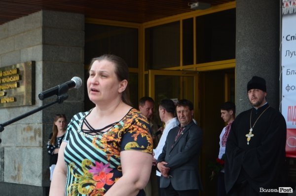 У Луцьку привітали матерів, чиї сини загинули в АТО