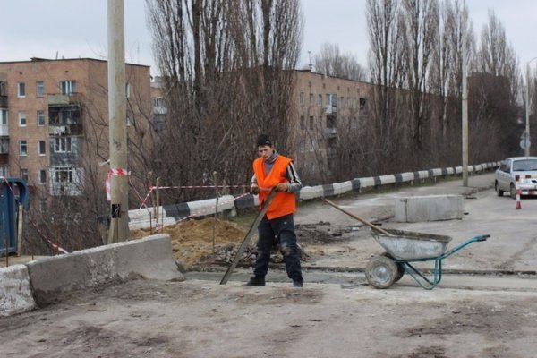 У Луцьку розпочався капітальний ремонт вулиць та дорожньої інфраструктури. ФОТО 