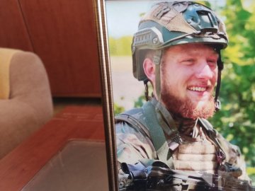 Побратими просять посмертно присвоїти звання Героя 22-річному Артуру Трофімюку з Волині