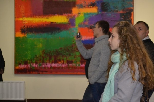 У Луцьку відкрилася виставка абстракціонізму