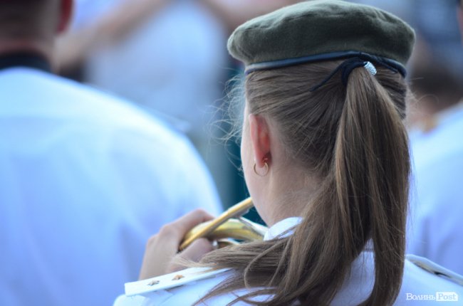 У центрі Луцька грав оркестр Нацгвардії. ФОТО