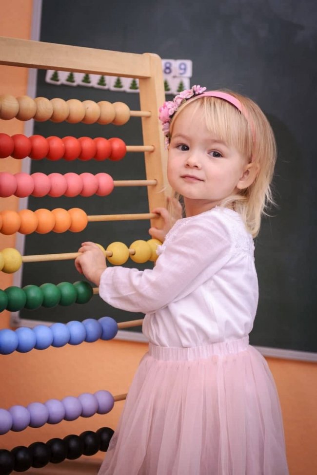 Заклад, де виховують лідерів: як у Луцьку працює унікальний дитячий центр розвитку «Світлинка»*