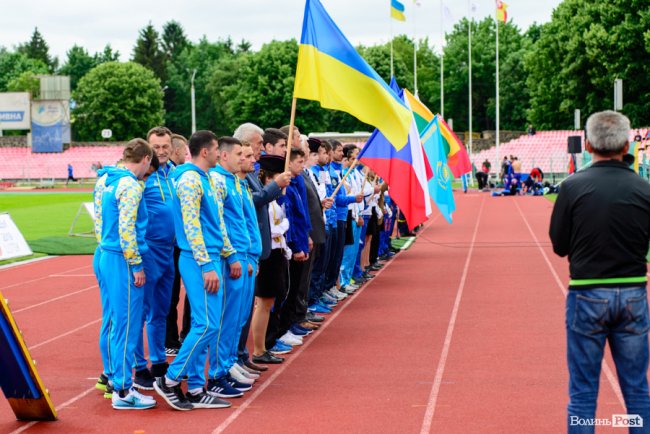 До Луцька на змагання з'їхались пожежники з 7 країн. ФОТО