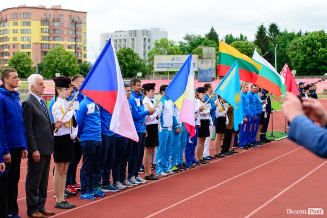 До Луцька на змагання з'їхались пожежники з 7 країн. ФОТО