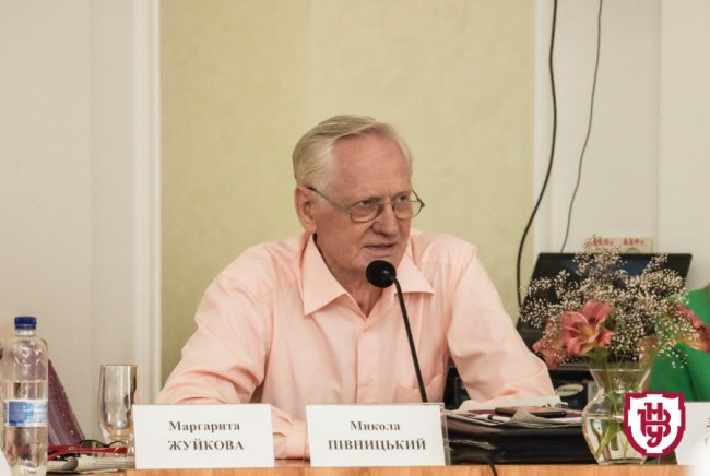 Найбільший виш Волині святкує 30-річчя: відбувся круглий стіл