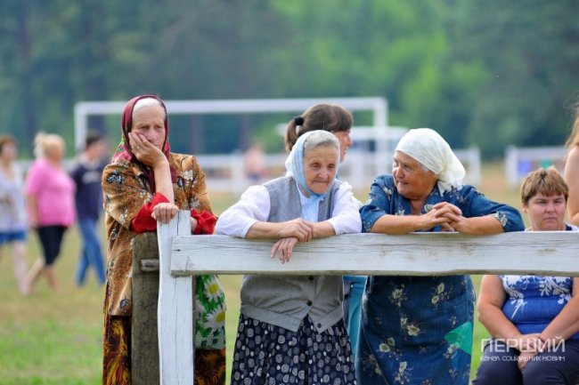 Зібров, вогнище, концерт: як у Згоранах Івана Купала святкували