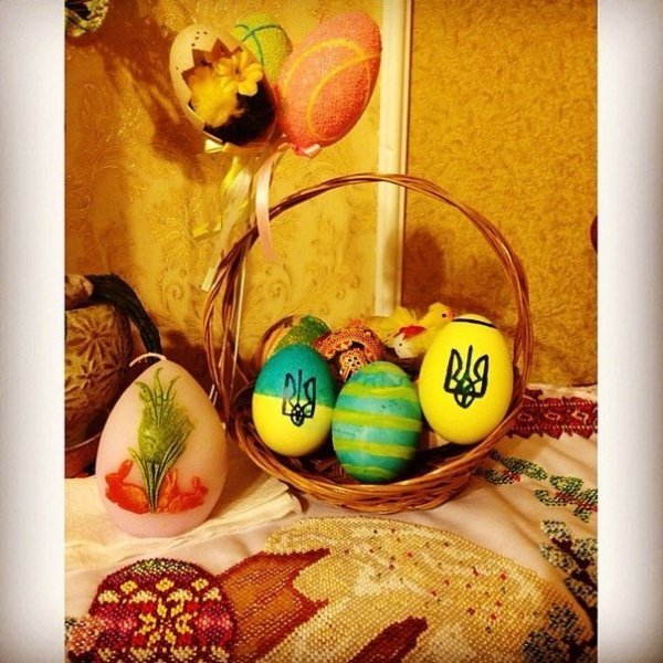 Патріотичні писанки українців. ФОТО