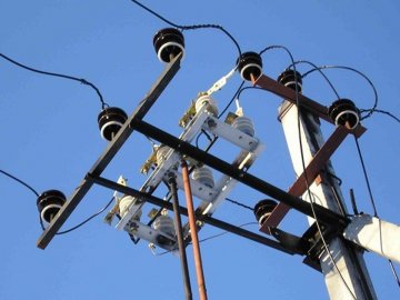 На Волині через негоду без електрики залишилися вісім населених пунктів