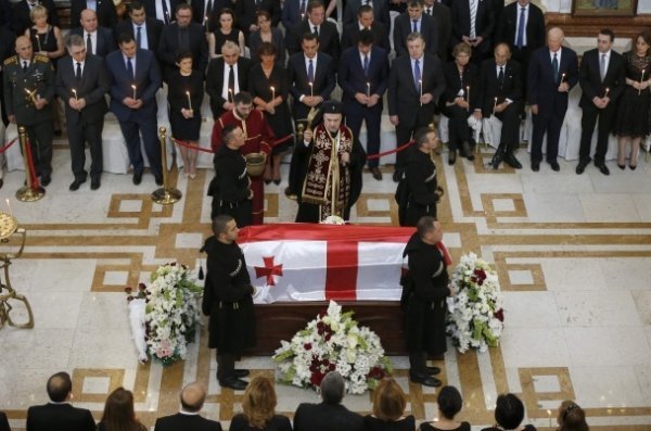 У Грузії попрощалися з Шеварднадзе. ФОТО