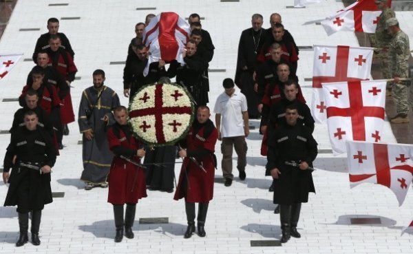 У Грузії попрощалися з Шеварднадзе. ФОТО