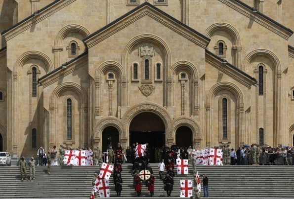У Грузії попрощалися з Шеварднадзе. ФОТО