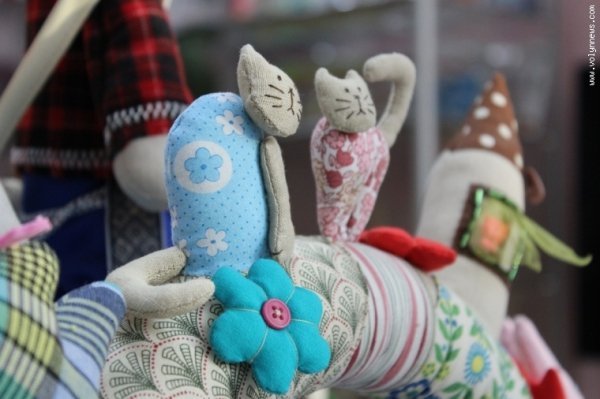 У Луцьку - незвична виставка ляльок ручної роботи. ФОТО