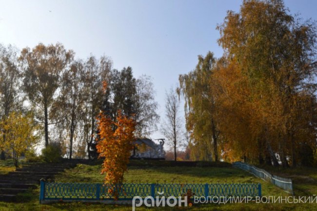 Золота осінь у волинському селі. ФОТО