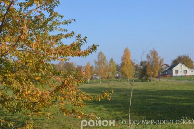 Золота осінь у волинському селі. ФОТО