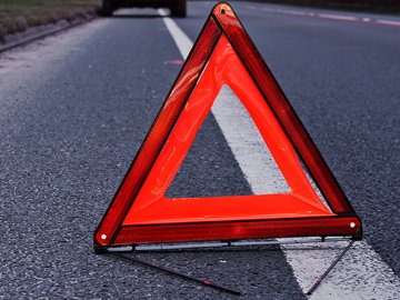 ДТП з постраждалими на Волині: водії збили двох жінок і велосипедиста