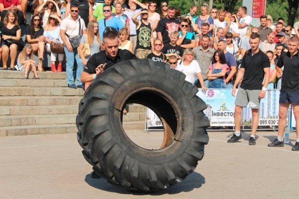 Луцькі патрульні взяли участь у змаганнях з кросфіту. ФОТО