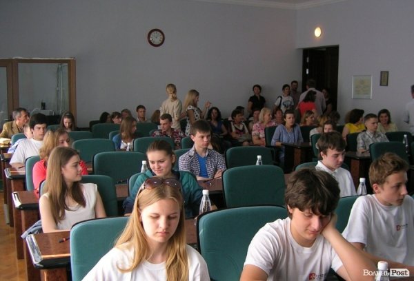 Луцькі школярі змагаються з польськими у знаннях про Європу