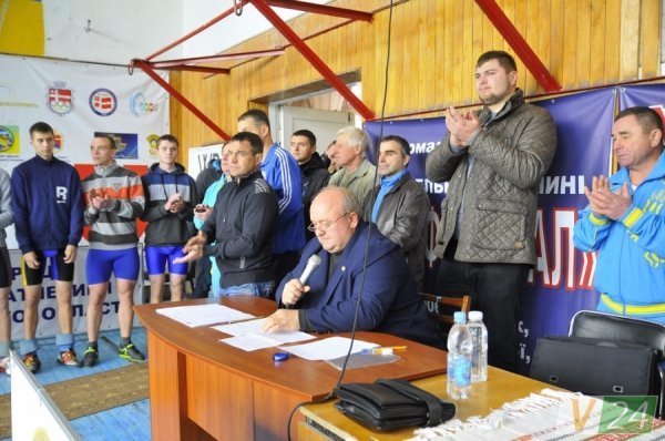 У Луцьку змагалися штангісти. ФОТО