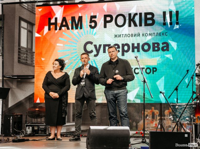 Розкриття таємниці, подарунки та KADNAY «на десерт»: як на «Супернові» веселилися «добрі сусіди». ФОТОРЕПОРТАЖ*