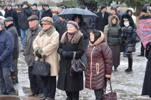 Віче на Театральному майдані: резолюція. ФОТО. ОНОВЛЕНО