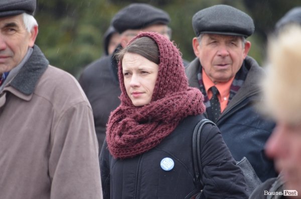 Віче на Театральному майдані: резолюція. ФОТО. ОНОВЛЕНО