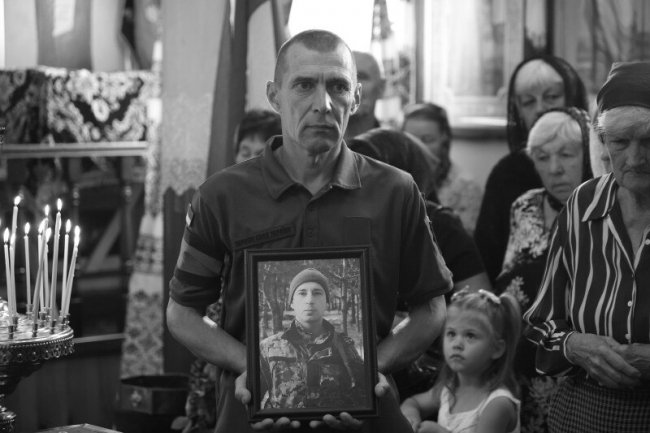 Луцька громада попрощалась із загиблим Героєм Ігорем Белінським