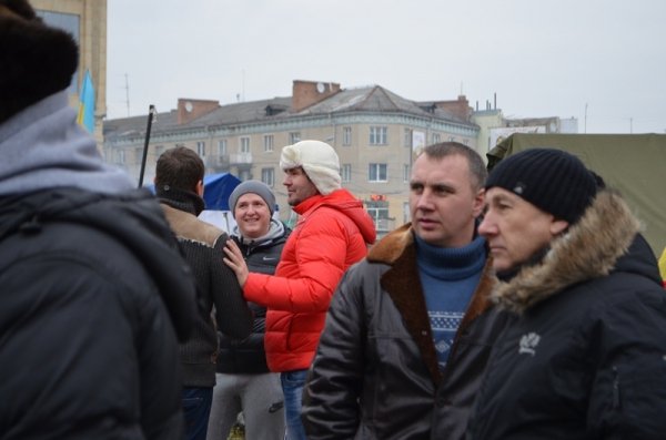 Луцький Євромайдан: люди виходять на віче