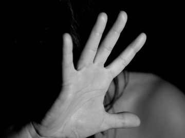 Вбивство жінки у Рожищенському районі: чоловікові-тирану «світить» до 10 років тюрми