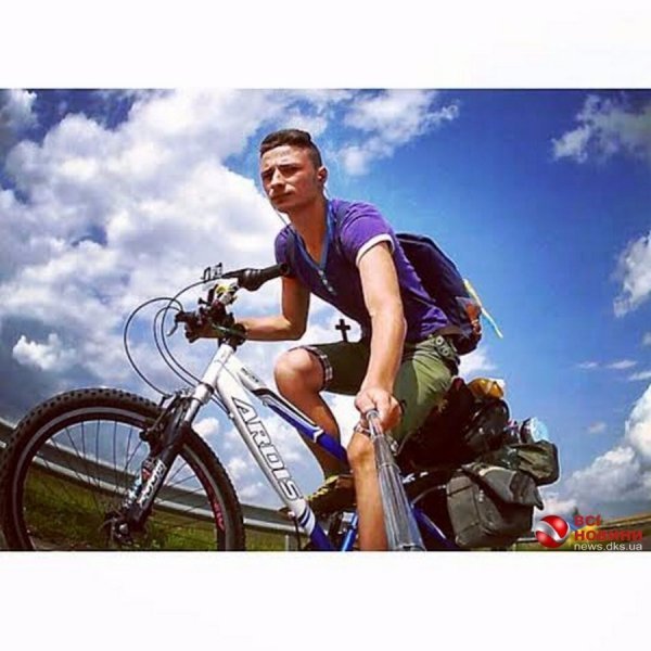 Волинський «Hollywoоd» подивував мандрівного велосипедиста. ФОТО