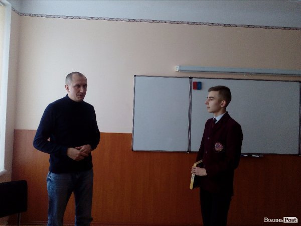 Луцький депутат провів відкритий урок у школі