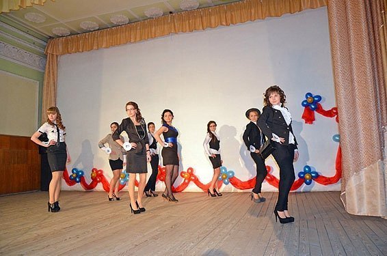 У Ковелі обрали найкрасивішу студентку медколеджу. ФОТО