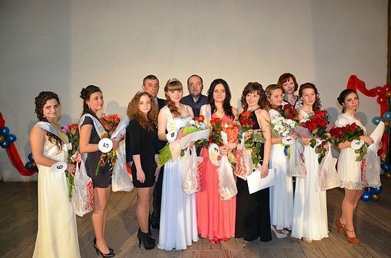 У Ковелі обрали найкрасивішу студентку медколеджу. ФОТО