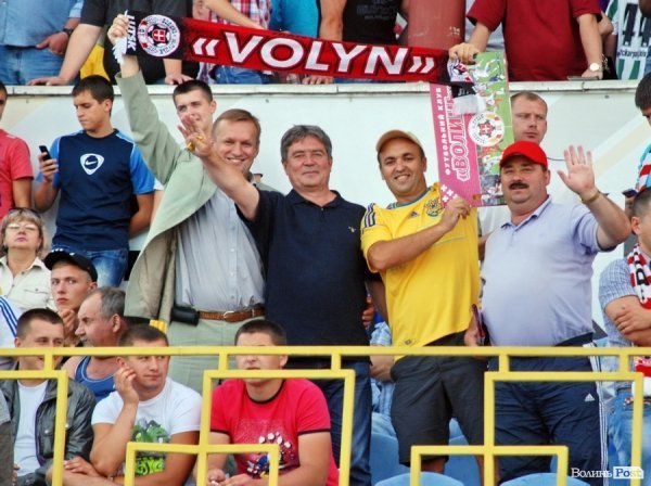 «Волинь» - «Карпати»:  історія однієї нічиєї в фото