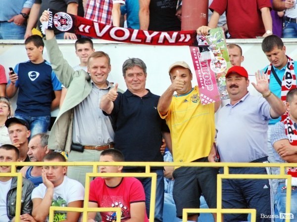 «Волинь» - «Карпати»:  історія однієї нічиєї в фото
