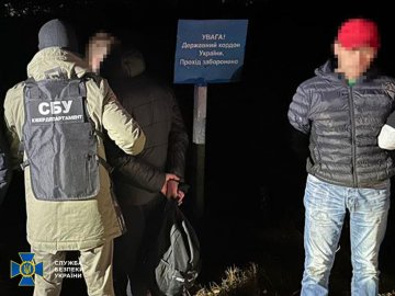 Рецидивіст із ухилянтами намагалися прорвати кордон на Одещині