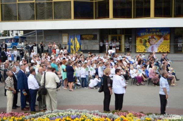 Вишите святкування Дня Незалежності у Луцьку. ФОТОРЕПОРТАЖ